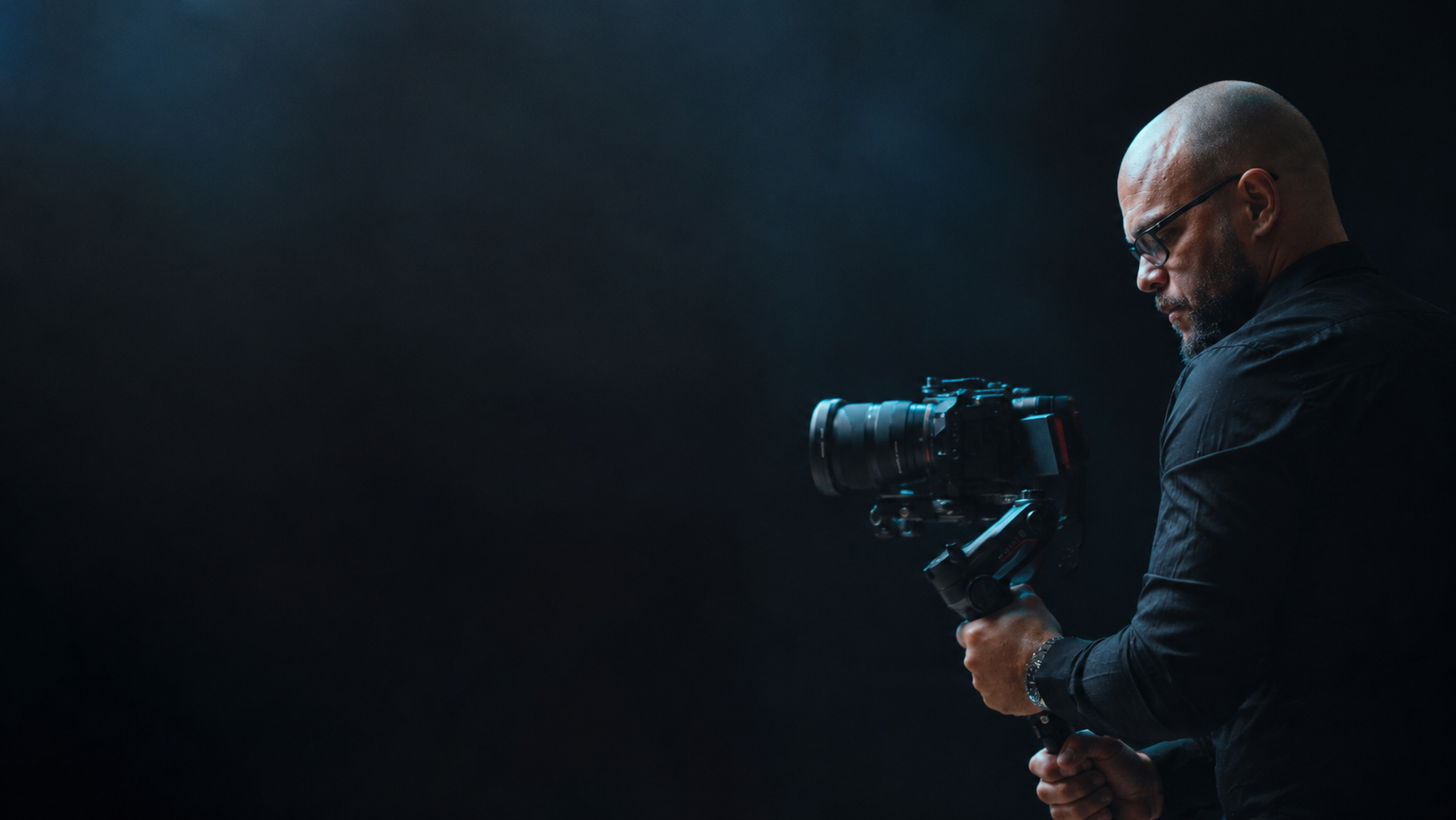 Rafa Bruno operating a camera